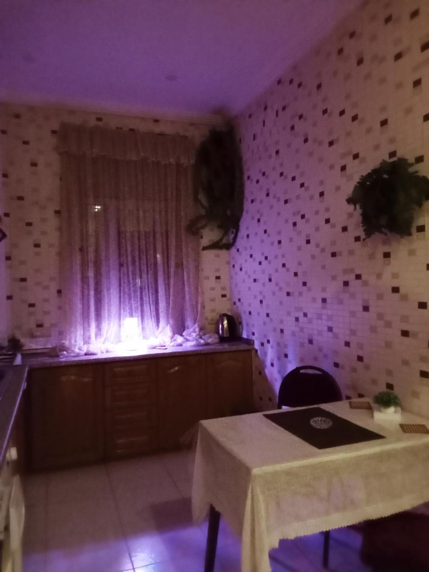 Apartment просторная, двухкомнатная ,с великолепным видом на город, расположенная в центре города Baku